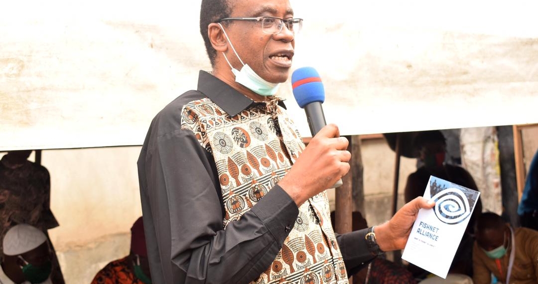 Eminent Environmentalist Nnimmo Bassey Mentors Makoko Children, Fetes Fisherfolks