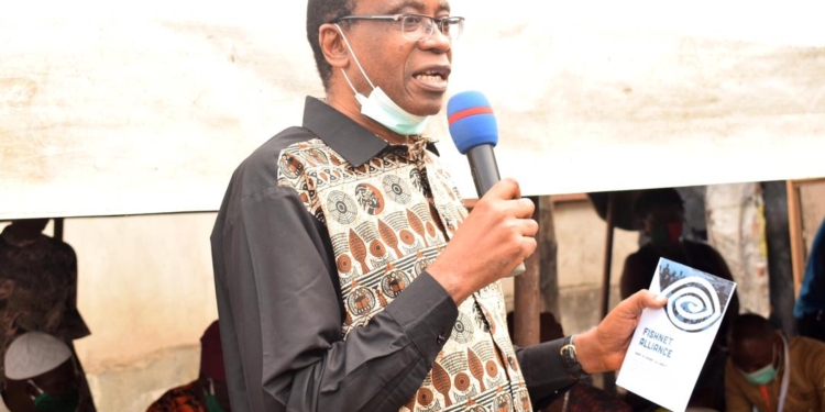 Eminent Environmentalist Nnimmo Bassey Mentors Makoko Children, Fetes Fisherfolks