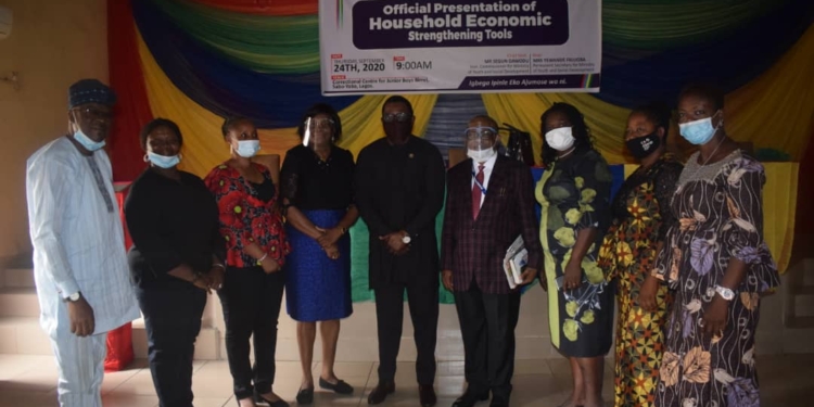 LAGOS EMPOWERS 200 VULNERABLE CHILDREN HOUSEHOLD