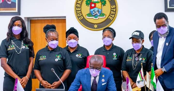 The Executive Governor of Lagos State, Babajide Sanwo-Olu, signing into law the establishment of the Domestic and Sexual Violence Agency, at the EXCO Chamber, Lagos House, Alausa, Ikeja, on Monday, September 20, 2021