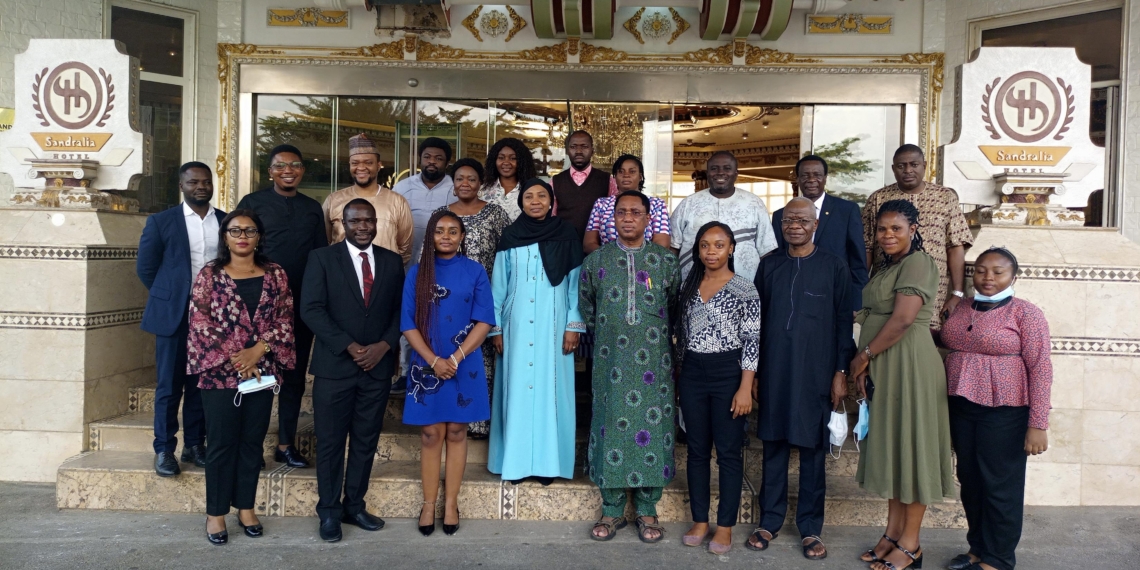 People in a group picture