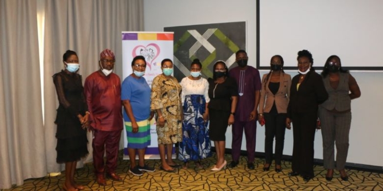 People in a group picture