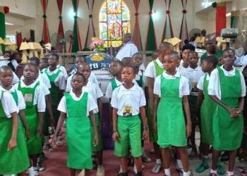 Late Akenroye’s Family Launches Foundation to Improve Education in Ondo State