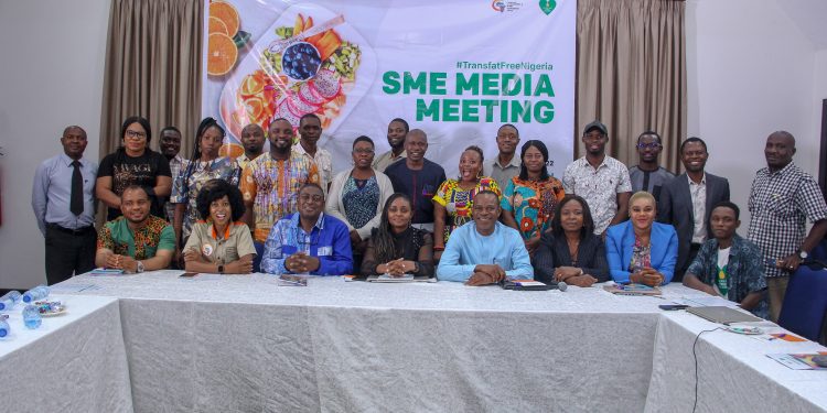 Group Demands Signage of Regulations to Eliminate Transfatty Acid