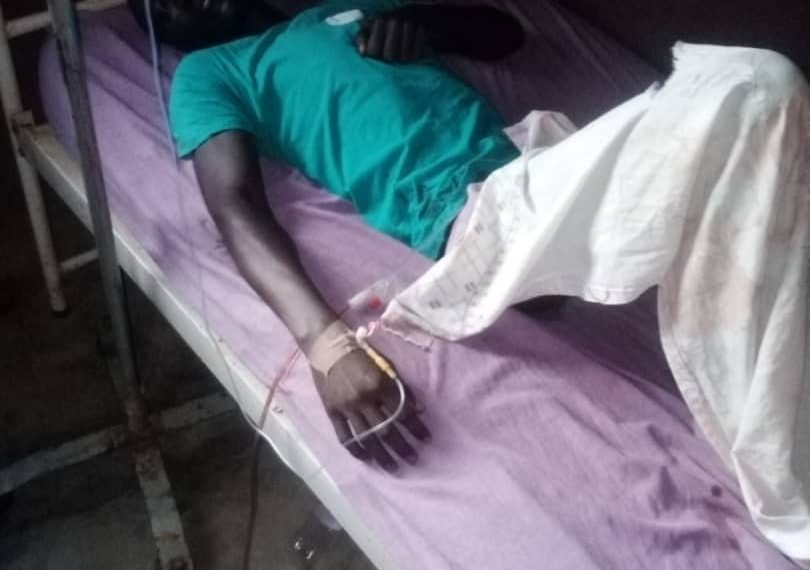 Blind Man Looking for Employment Falls Into Ditch, in Ondo Government Secretariat, Seeks Financial Support After Sustaining Life-Threatening Injury