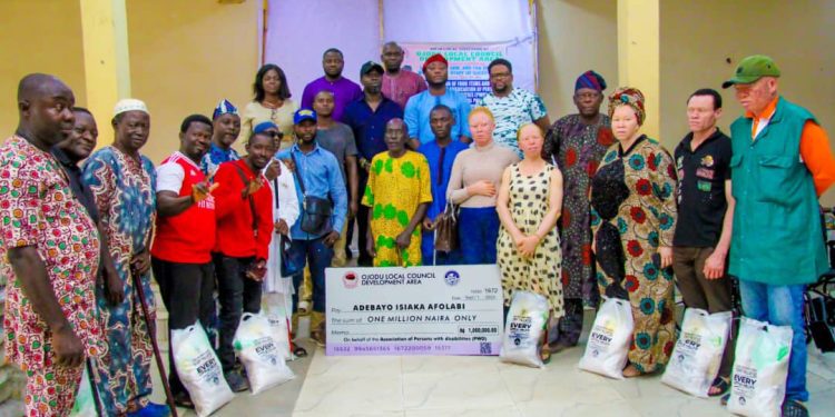 Subsidy Removal: Ojodu LCDA Chair Gives Cash, Palliatives to PWDs in Ojodu