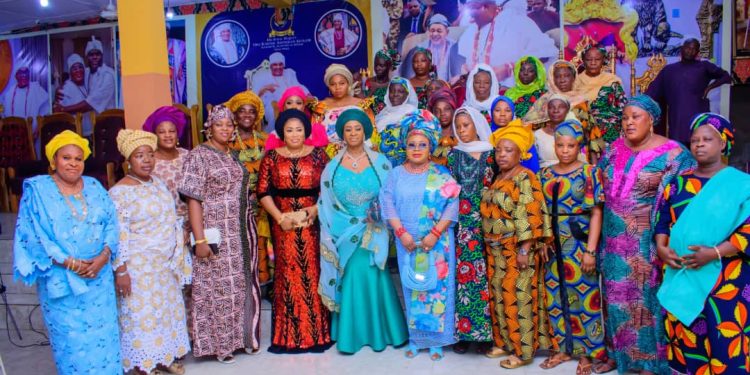 Rural Women Day: Olori Afolabi Organises Rural Women Summit, Gives Financial Aid