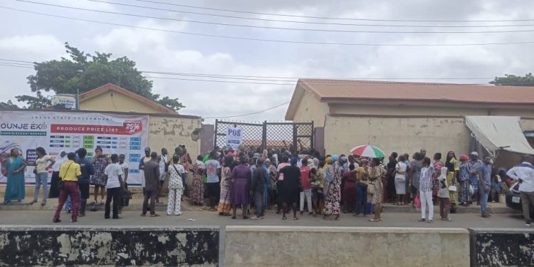 #OunjeEko: Delay, Limited Supplies Mar Lagos Subsidized Food Market