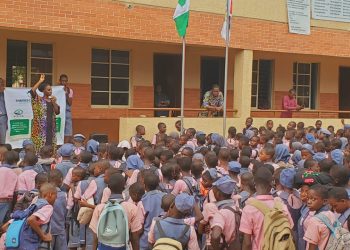 Thrivescape Initiative Sensitizes Over 350 Students of Ipaja Junior College on Waste-Free Lagos