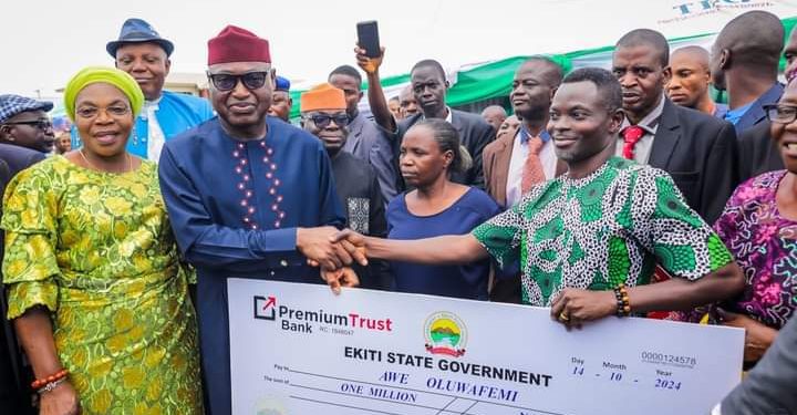 After Three Nominations, Deaf Civil Servant Wins Ekiti State Civil Service Award of Excellence