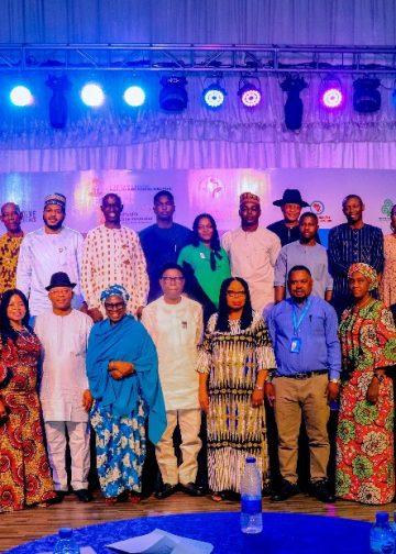 Group picture of participants and stakeholders at the Policy Dialogue organized by LISDEL