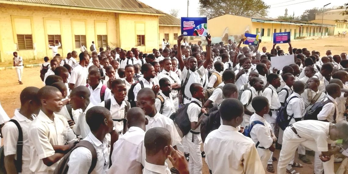 Many people in white uniform outdoor