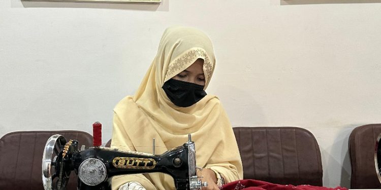 Digital skills fuel refugee women’s resilience in Kakuma