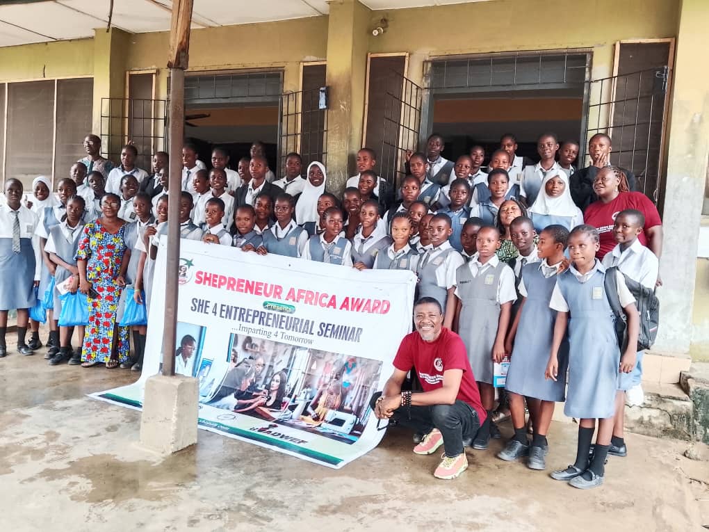 Shepreneur Africa Award Empowers Young Nigerian Students with Entrepreneurial, Leadership Skills