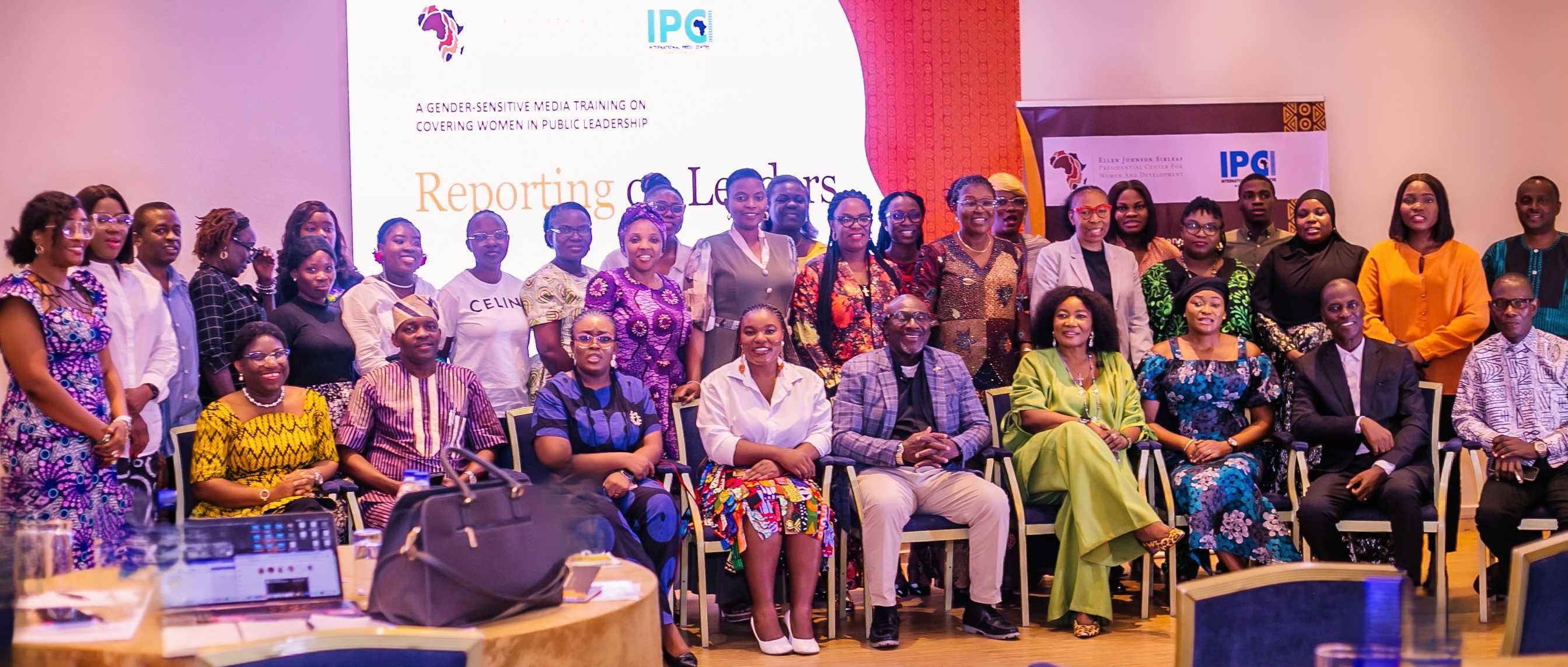 Group picture of all participants at the reflection meeting.